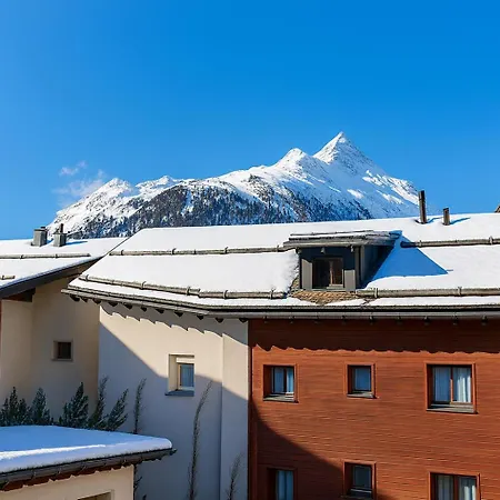 Bright Alpine Retreat Walk To Corvatsch Apartamento *