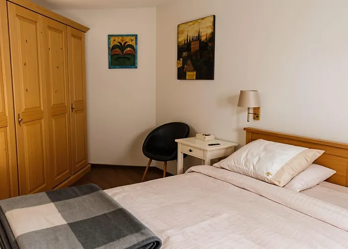 Bright Alpine Retreat Walk To Corvatsch